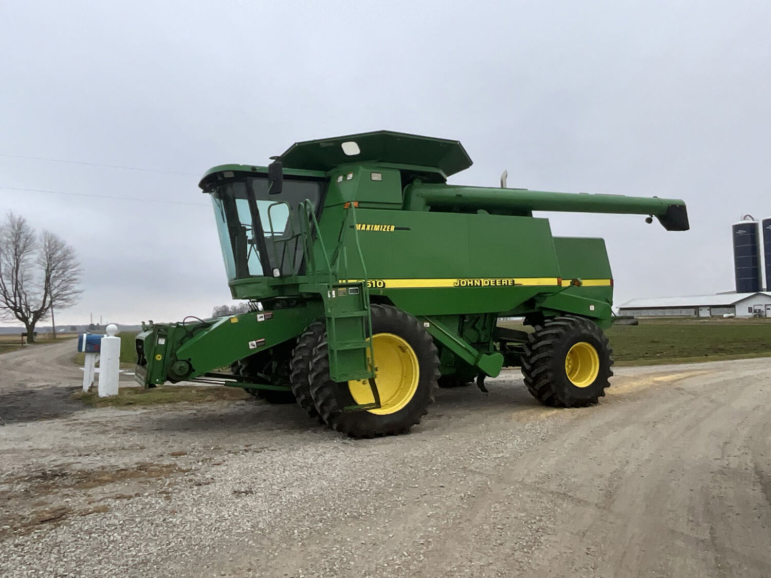 John Deere Combine